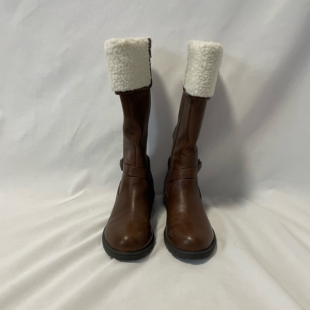 EUC Unr8ed Ivana faux leather faux fur boots - Picture 2 of 9